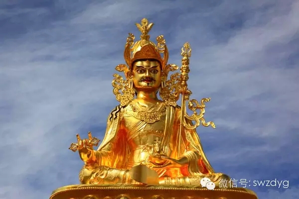 登巴德西   