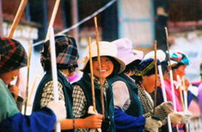 西藏“打阿嘎”