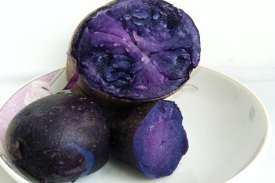 康巴美食之甘孜紫皮马铃薯
