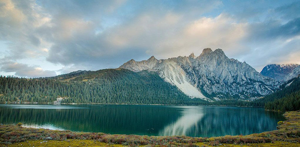 康藏光影之甘孜巴塘措普沟美景