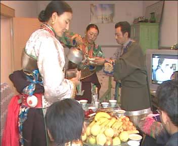 这些藏族礼节礼仪你还记得吗？