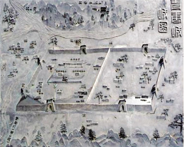 青唐古城随想