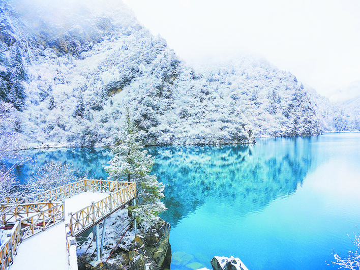 阿坝冬韵